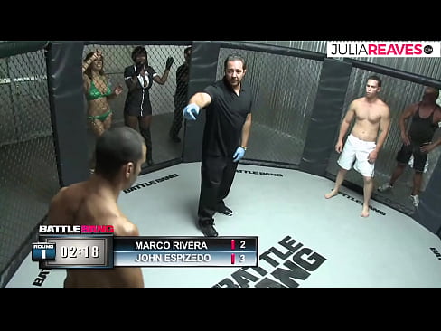 ❤️ Ultimate Fighter ቀለበቱ ውስጥ ከተጣላ በኋላ አንዲት ቁጥር ሴትን ትበዳለች። በ%am.yespornpics-com.ru ️❤
